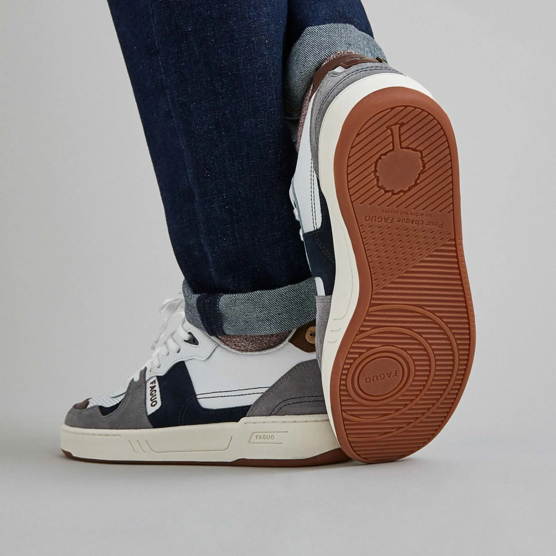 Grandes Pointures*FAGUO Baskets Blanche & Gris