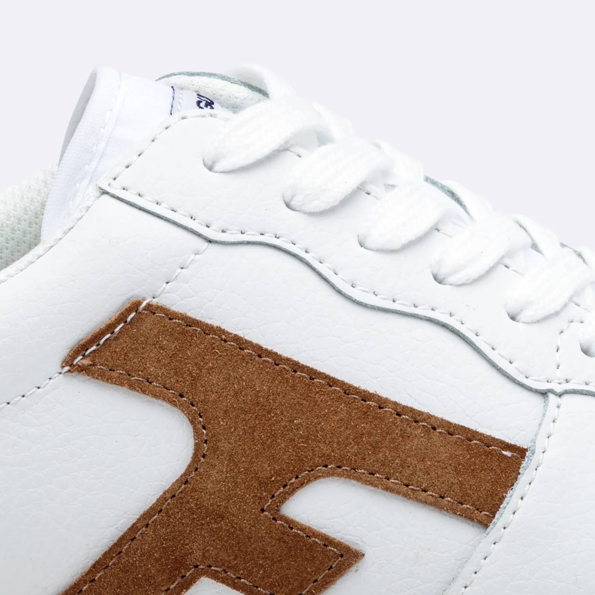 Les Hazel*FAGUO Baskets Blanche & Marron