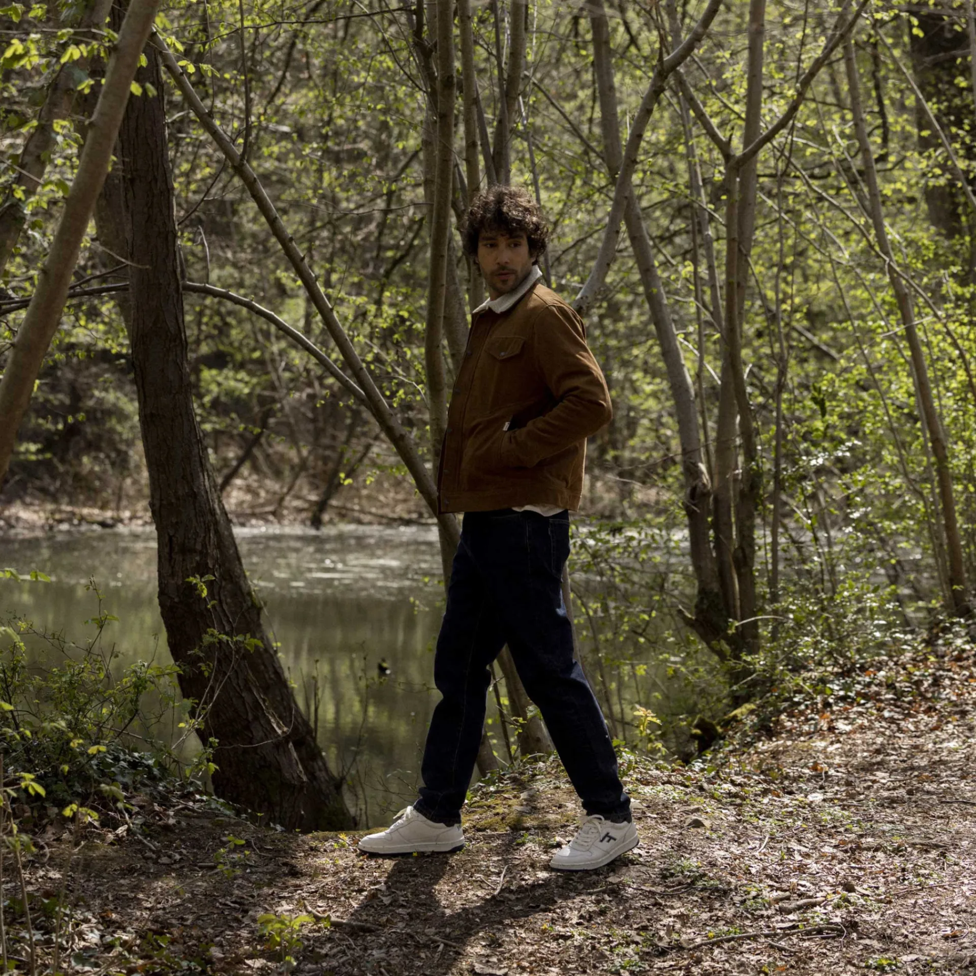 Les Alder*FAGUO Baskets Ecrue & Marine