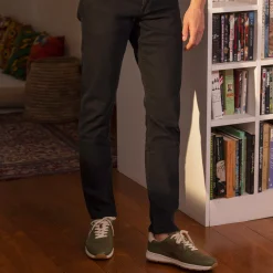 Vêtements*FAGUO Jean Black Coupe Slim