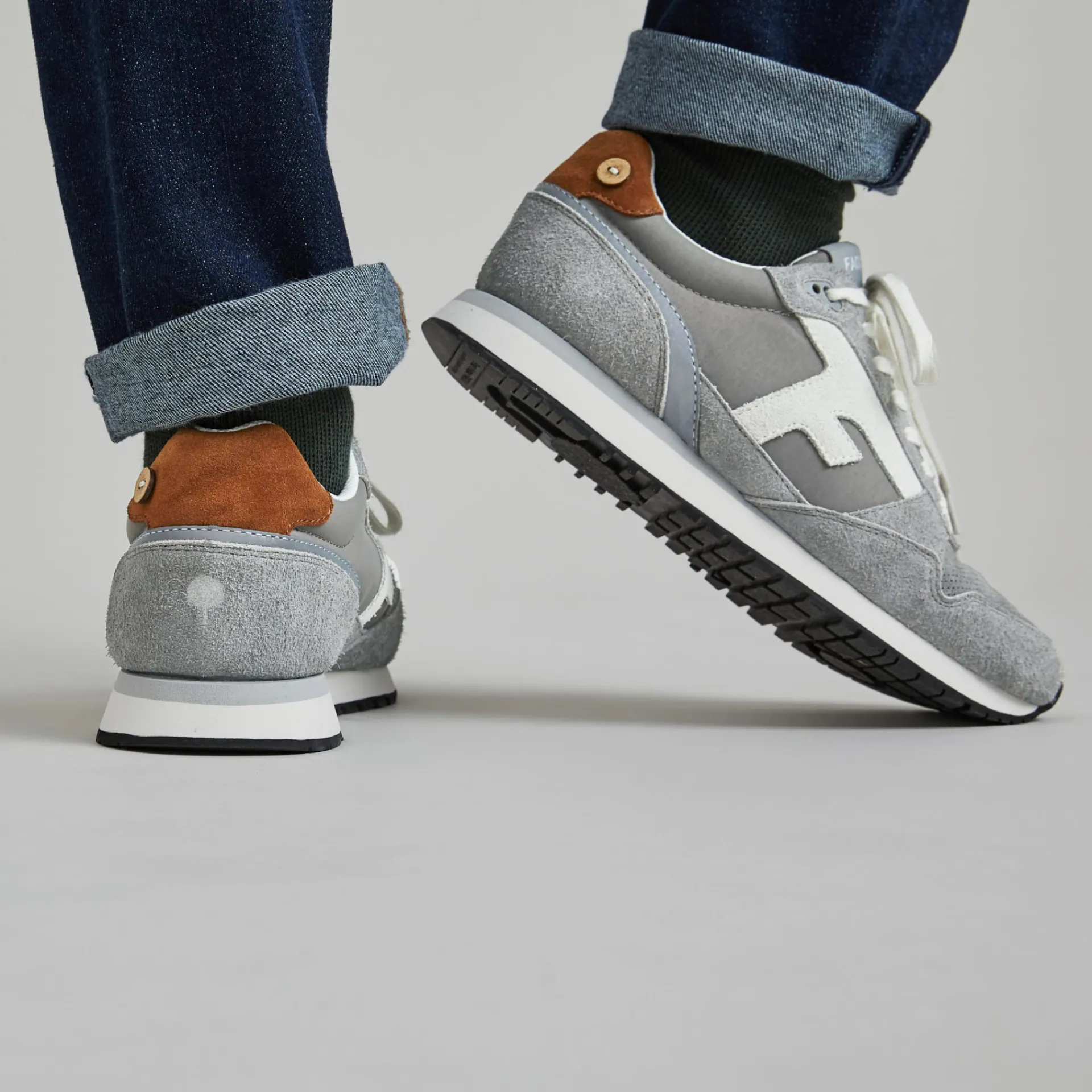 Chaussures*FAGUO Runnings Grise