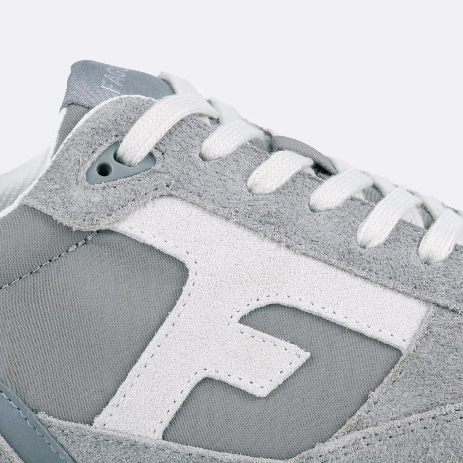 Chaussures*FAGUO Runnings Grise