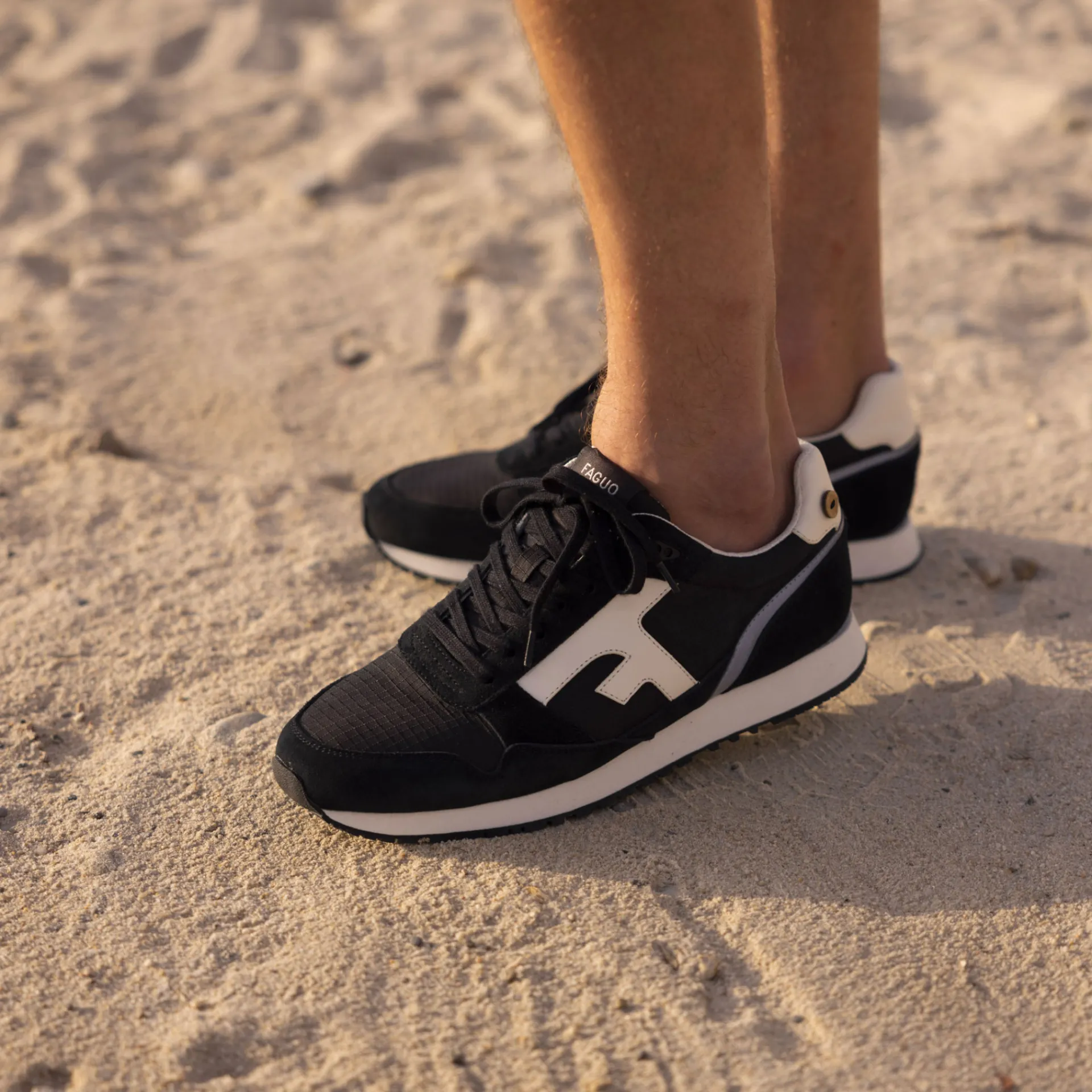 Baskets - Homme*FAGUO Runnings Noir Clair