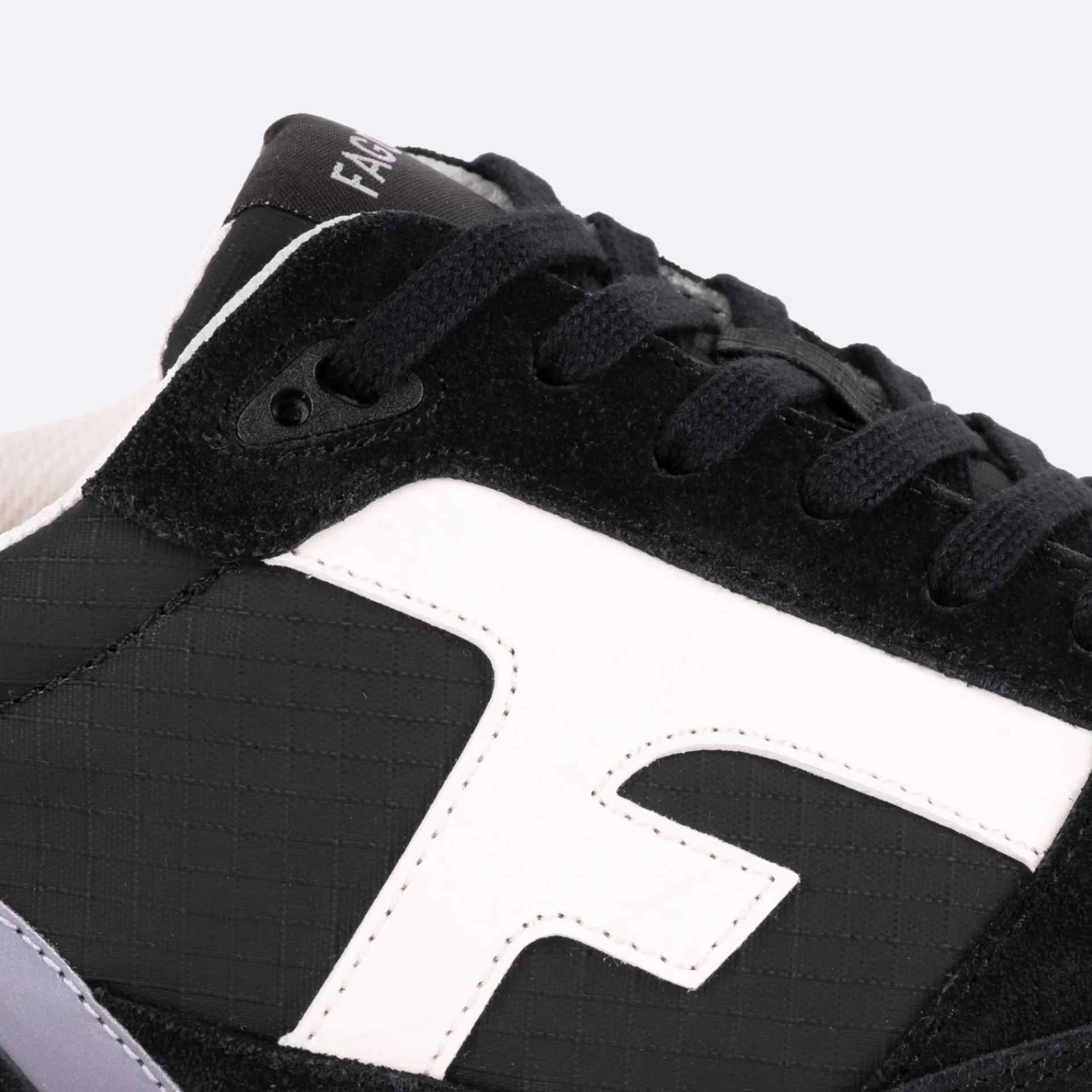 Baskets - Homme*FAGUO Runnings Noir Clair