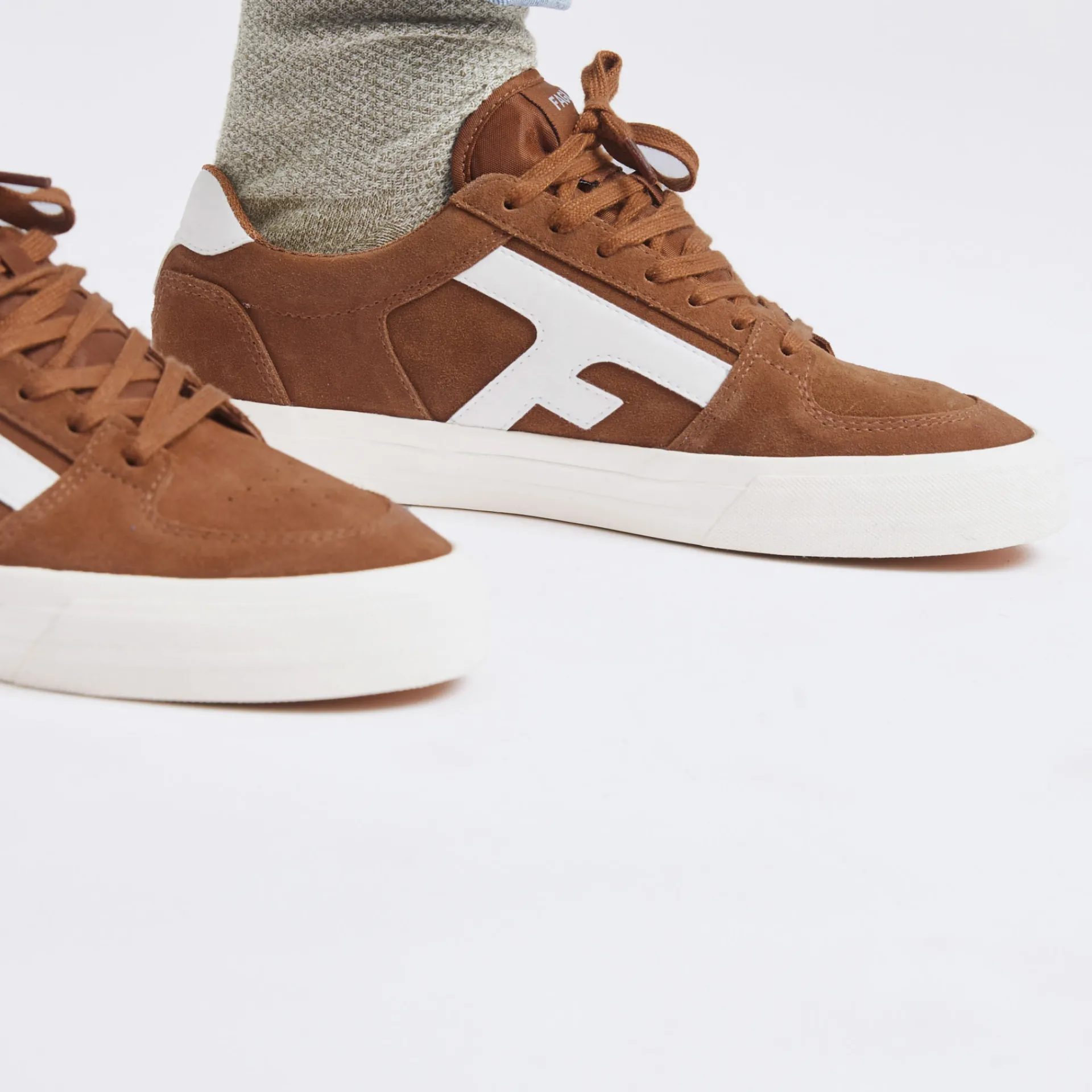 Nos Iconiques*FAGUO Tennis Camel & Blanche