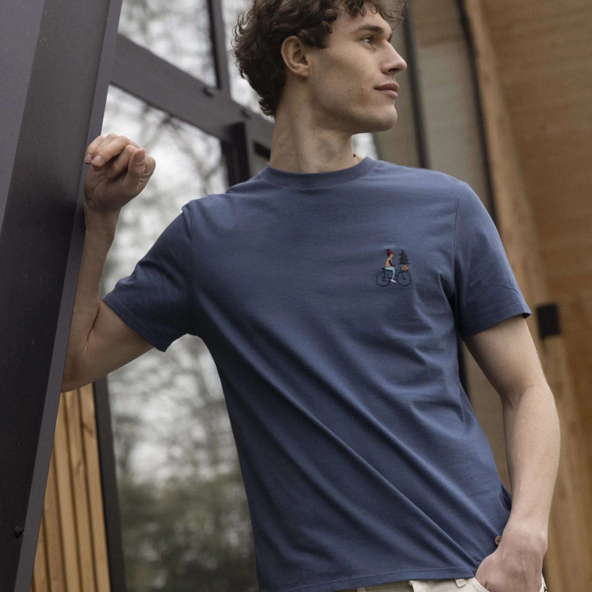 Vêtements*FAGUO T-Shirt Col Rond Bleu Broderie Velo